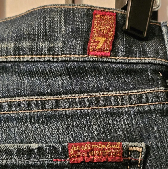 7 For All Mankind Low-Rise Ginger Flare Jeans - Picture 3 of 7